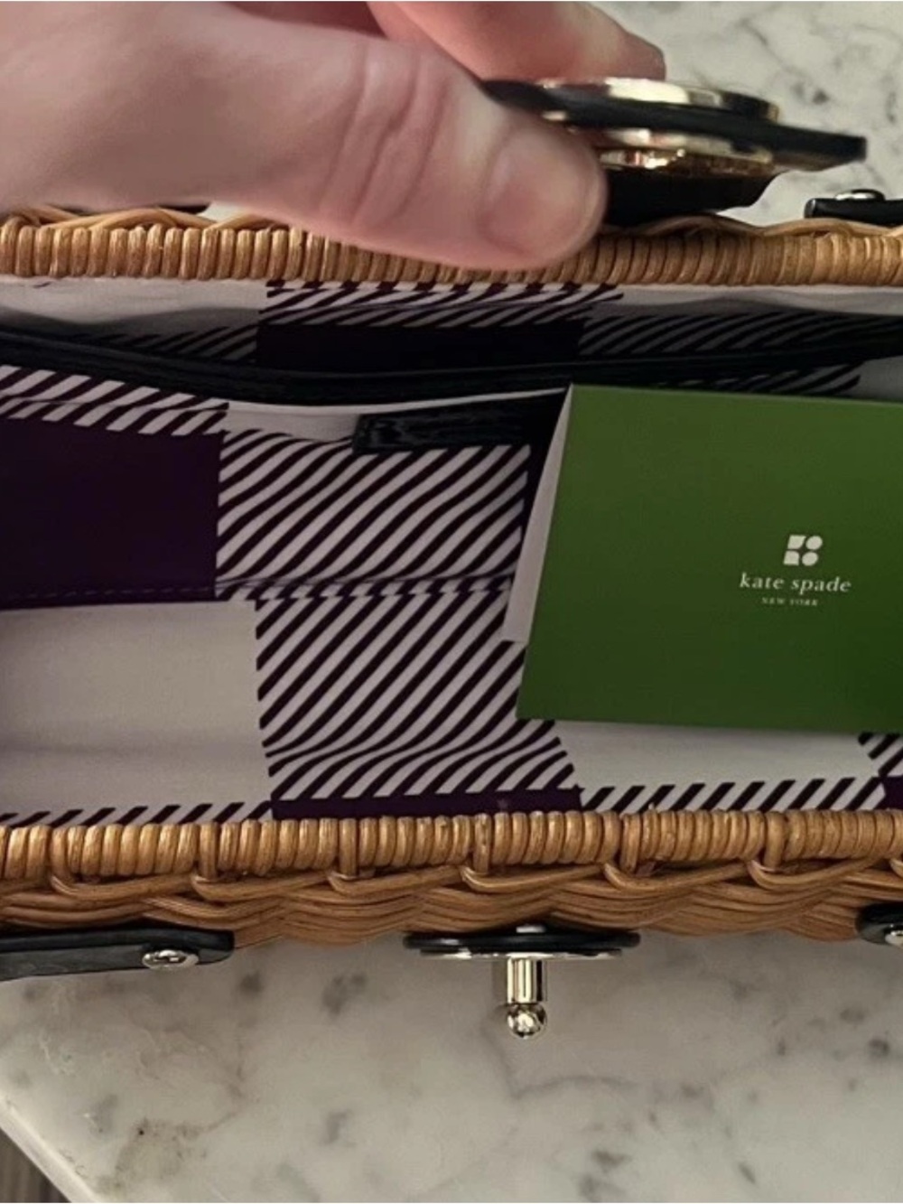 ♠️ KATE SPADE ♠️ Woven Straw Shoulder Bag with Black Leather Trim - Picture 13 of 16